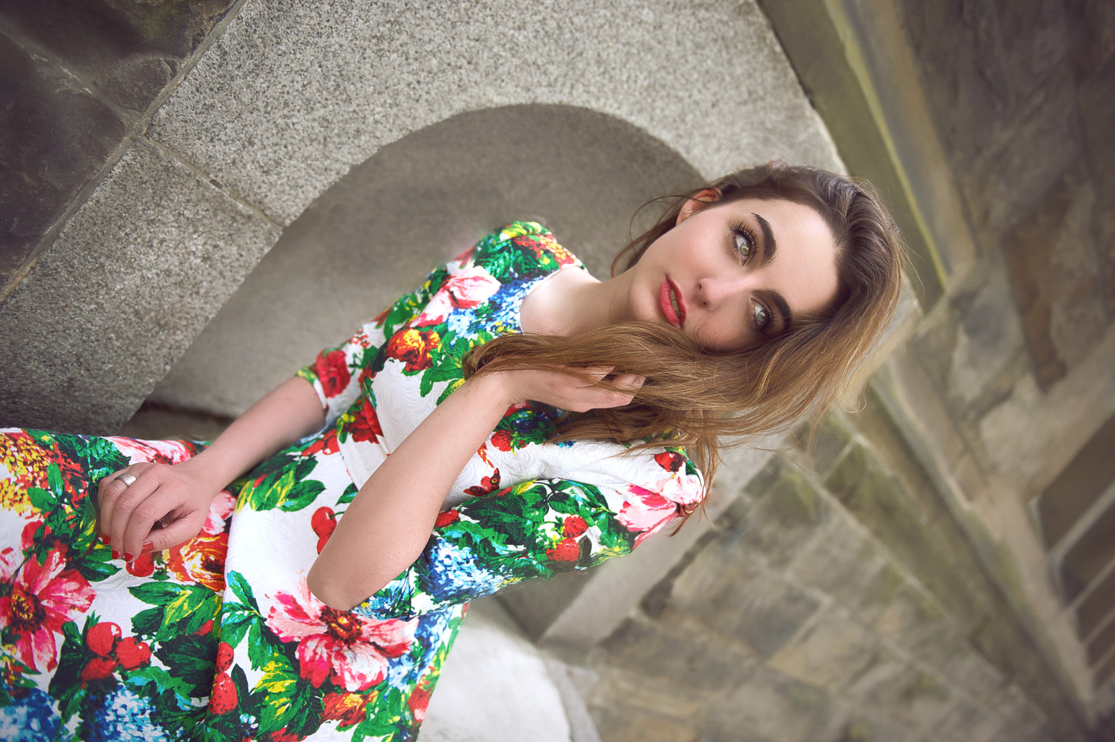 girl, makeup, hair, red lips, look. dress