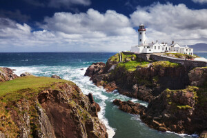 Lighthouse, rocks, storm, The Fanad Lighthouse, The ocean