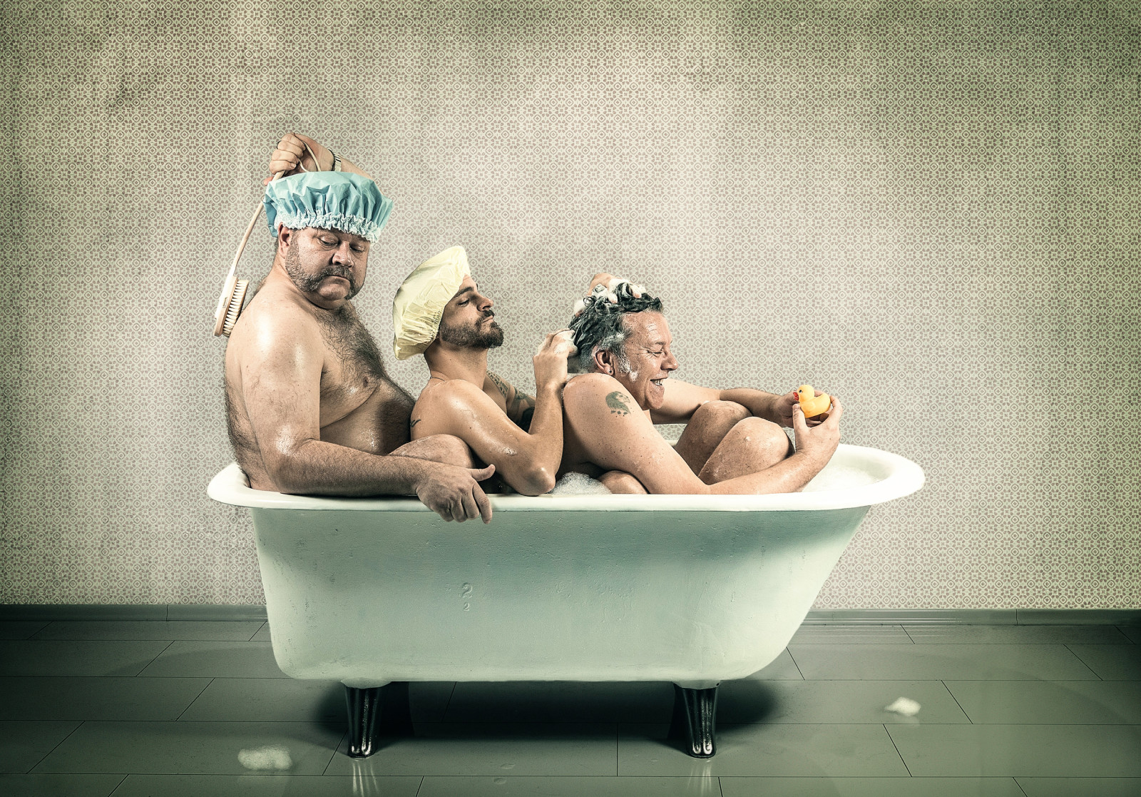 bath, take, three men