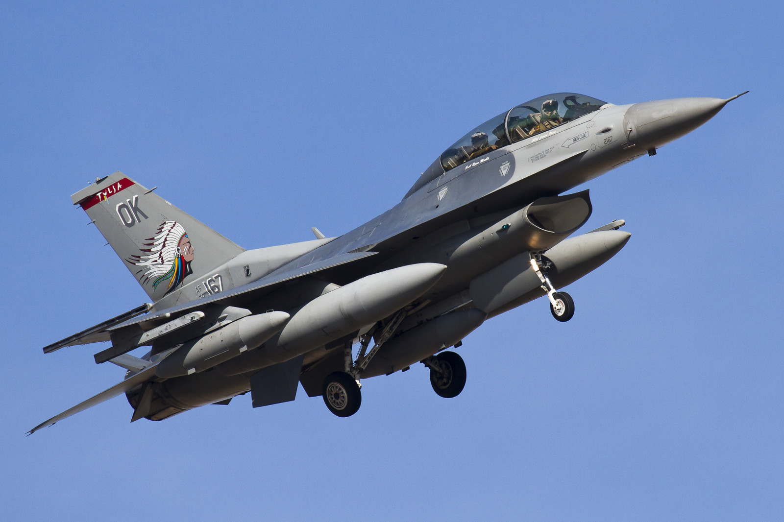 vlucht, Vechter, Vecht tegen Falcon, F-16D, "Fighting Falcon"