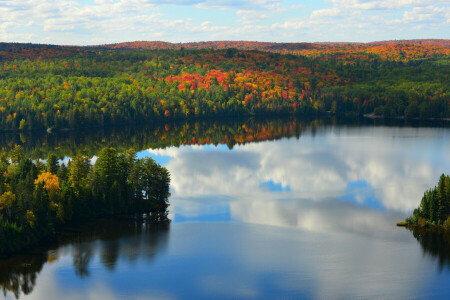 otoño, nubes, bosque, colinas, lago, el cielo