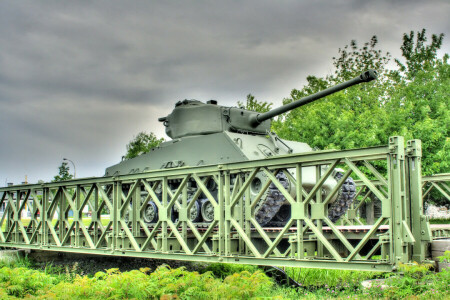 "Sherman", armor, Average, Bridge, M4 Sherman, period, Second, tank