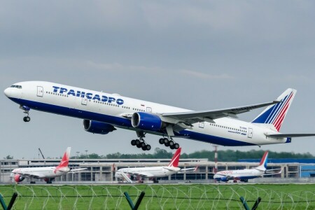 300, 777, αεροπορικών εταιρειών, Boeing, EI-UNN, Transaero