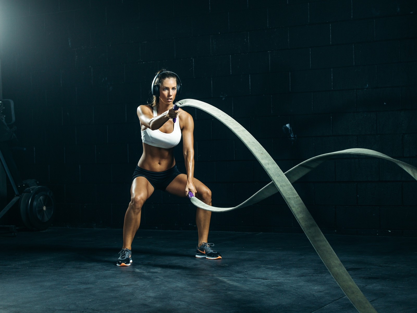 Κάλυμμα, crossfit, σκληρή δουλειά, Τζάννα Μπρεσλίν