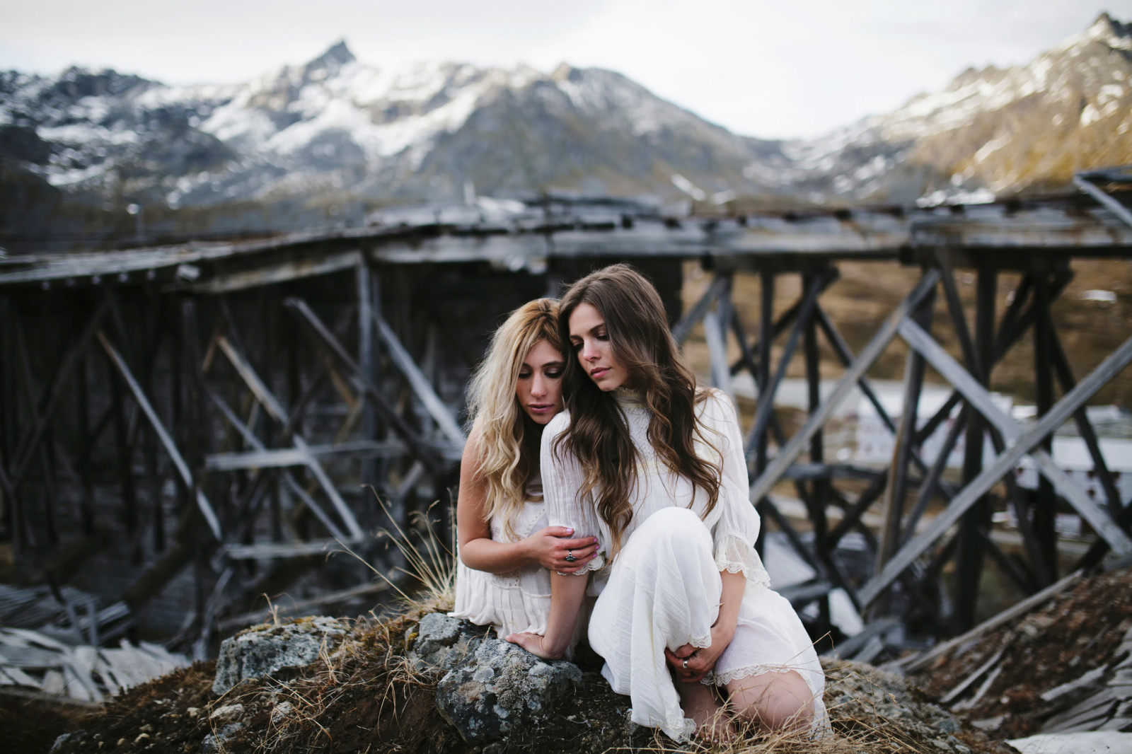 la nature, bokeh, les filles, pierre, tristesse, Un ami