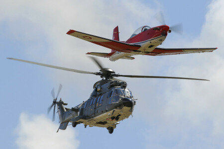 AS 332, PC-7, Super Puma, flyet, trening