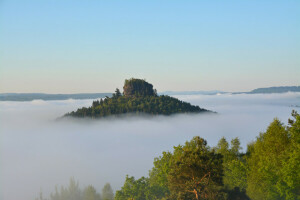 fog, morning, Mountain, rock, the sky, trees