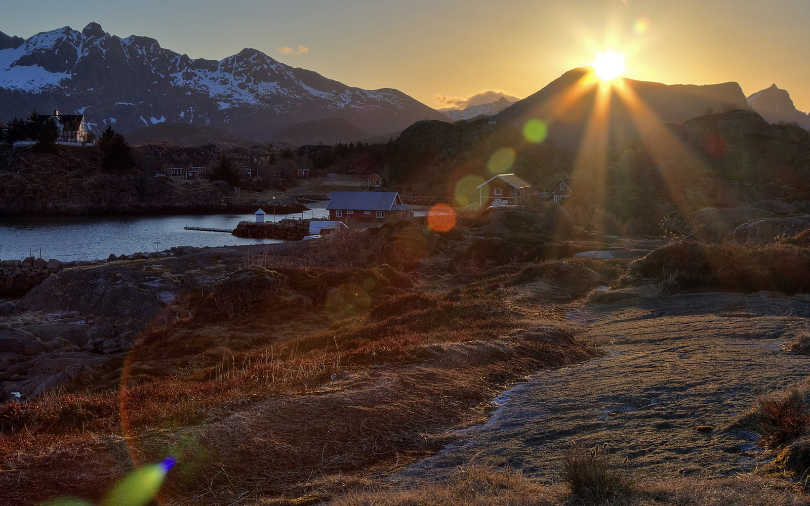 glare, morning, Norway, Rays, the sun, The village