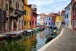 Barche, Isola di Burano, canale, casa, Italia, il cielo, Venezia