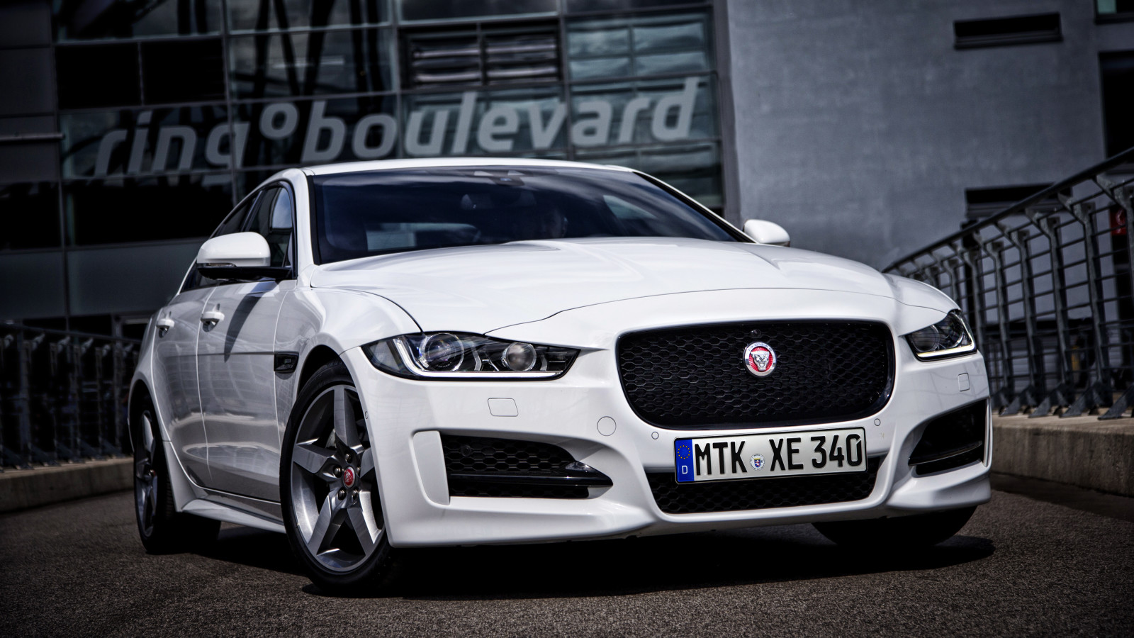 Jaguar, sport, 2015, XE R