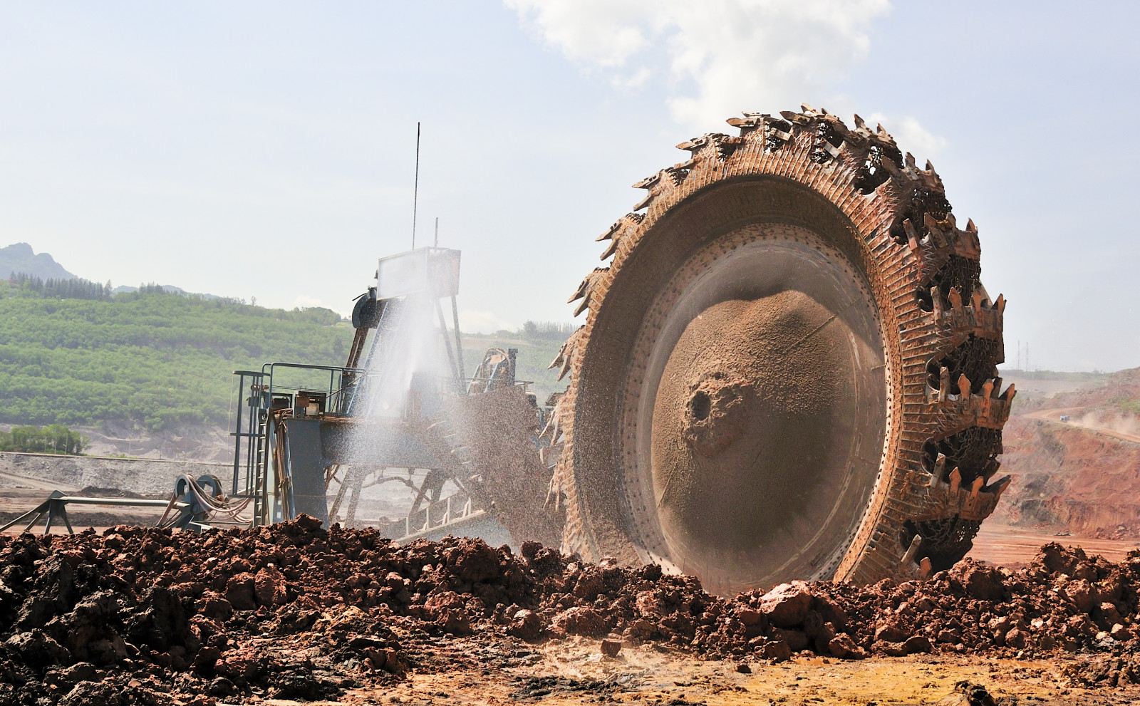 Machine, exploitation minière, girouette rotative