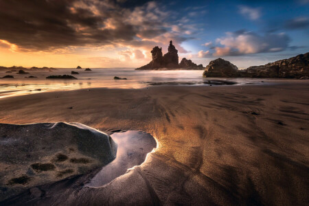 spiaggia, nuvole, pozzanghera, rocce, sabbia, mare, pietre, il cielo