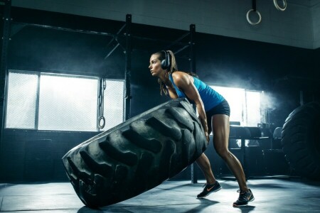 CrossFit, Janna Breslin, a face exerciții fizice