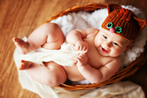 bébé, panier, yeux, chapeau, souriant