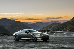 DB9, Super-carro