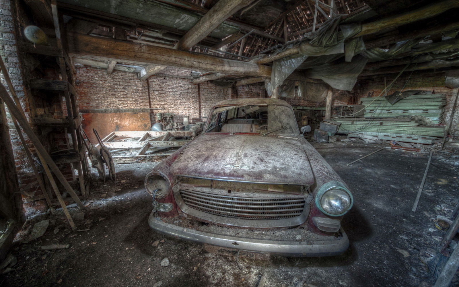 Peugeot, Pierdut, 404, abandone