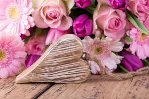 flowers, heart, love, petals, pink, romantic, roses, valentine`s day