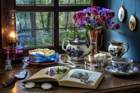 livre, bouquet, gâteau, bleuets, tasse, fleurs, des lunettes, bouilloire