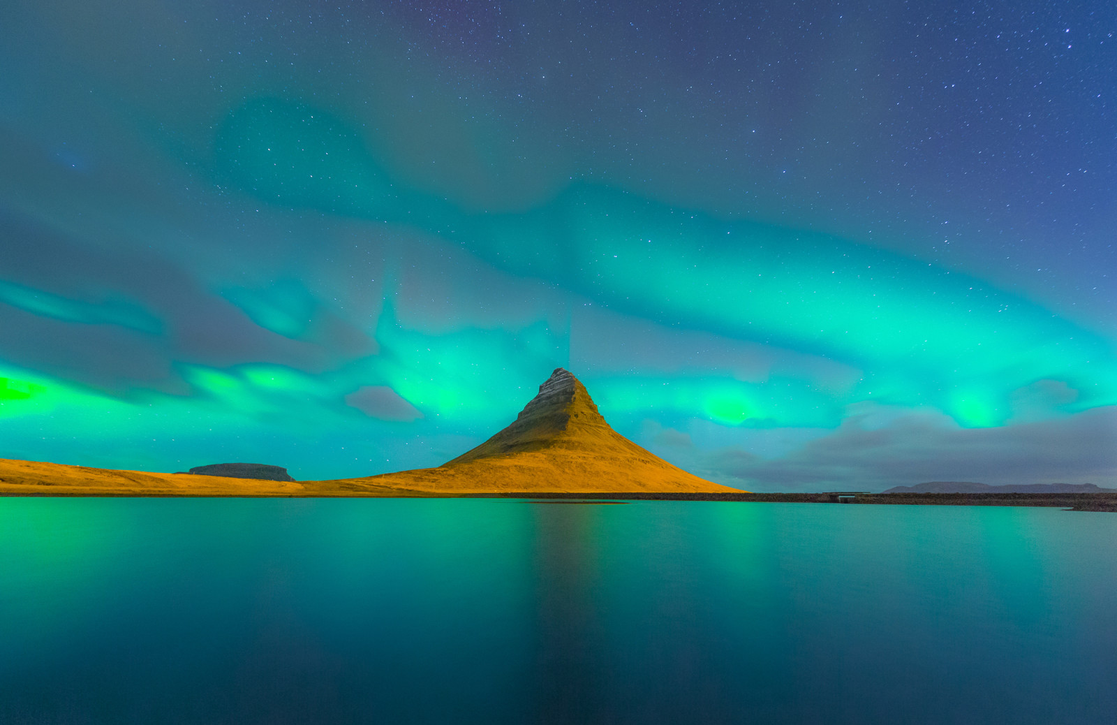 Montaña, lago, luces, noche, estrellas, Islandia