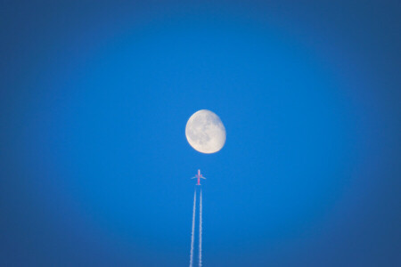 Avión, estelas, vuelo, Luna, cielo