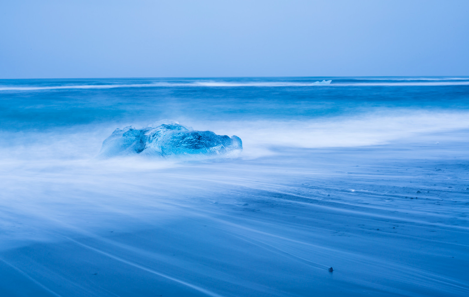 Le ciel, la glace, mer, Islande, bosse