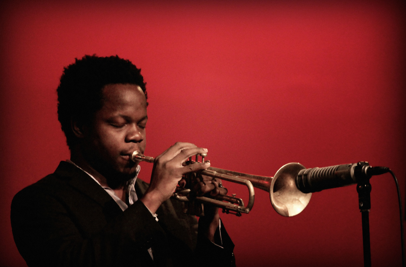 musik, musiker, rør, mikrofon, jazz, trompetist, jazzmusiker, Ambrose Akinmusire