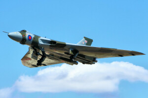 "Volcan", Avro Vulcan, Bombardier, des nuages, Le ciel