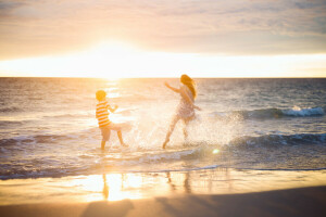 plage, garçon, ambiance, mer, le coucher du soleil, Femme