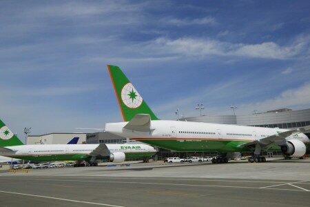 300, 777, aire, aeronave, Avión de línea, aeropuerto, Boeing, nubes