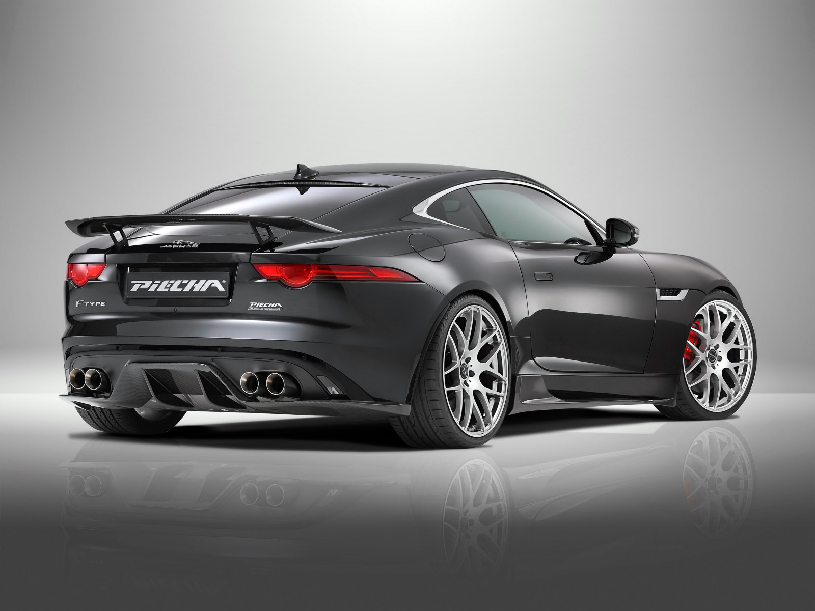 Coupe, Jaguar, 2015, F-Typ R., Piecha Design