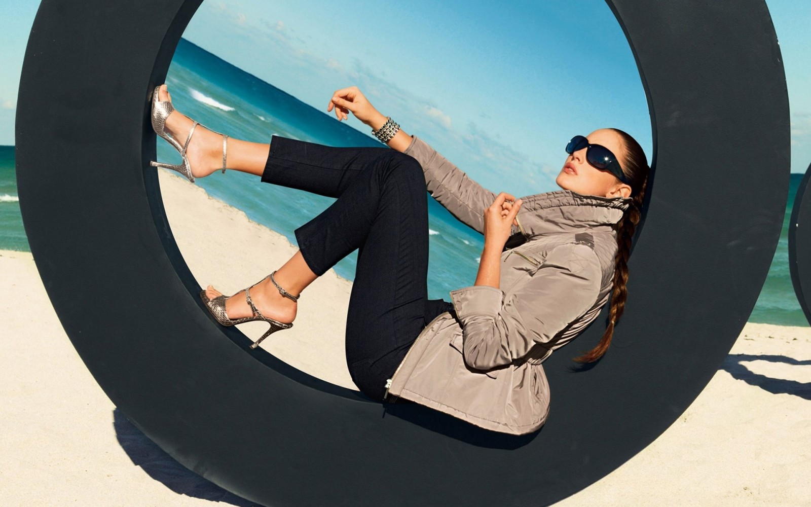 pose, plage, mer, modèle, style, des lunettes de soleil, bracelet, Lauren Budd