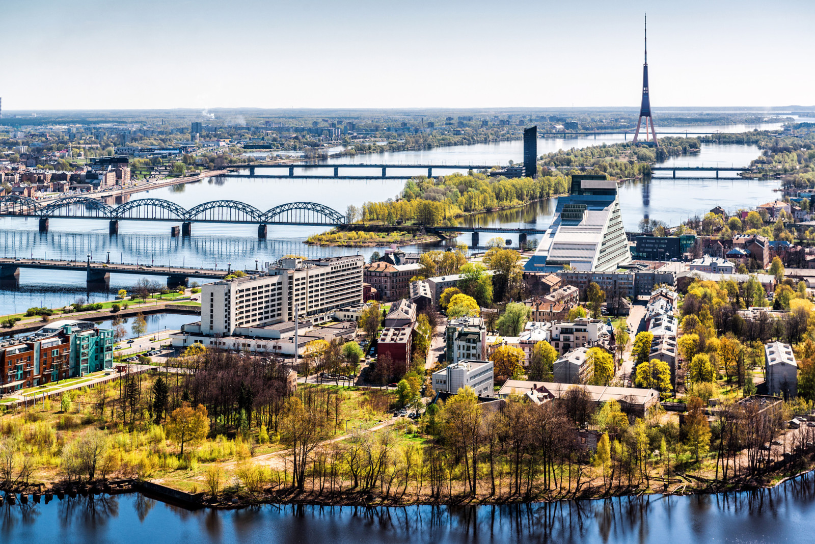 de stad, voorjaar, april, Letland, Riga