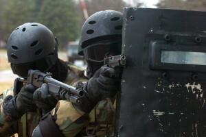 pistolo shotgun squad, security, shield, training