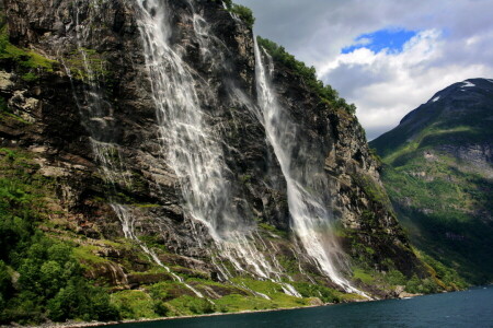 Woud, gras, bergen, rotsen, zomer, waterval