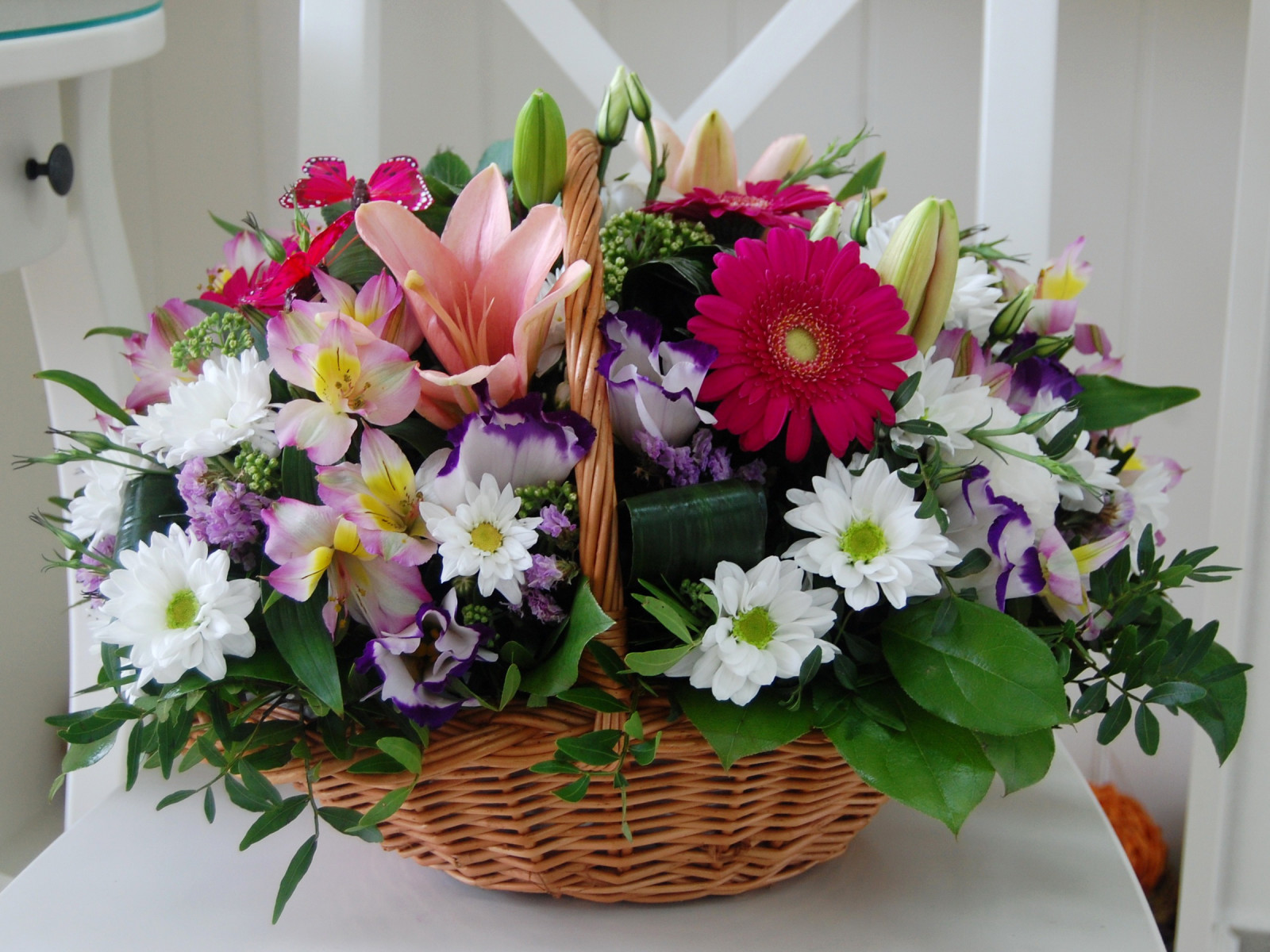 flowers, bouquet, photo, Lily, Chrysanthemum, basket, Gerbera