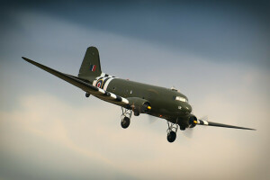 Dakota, Douglas DC-6, Flug, Militärtransport, das Flugzeug