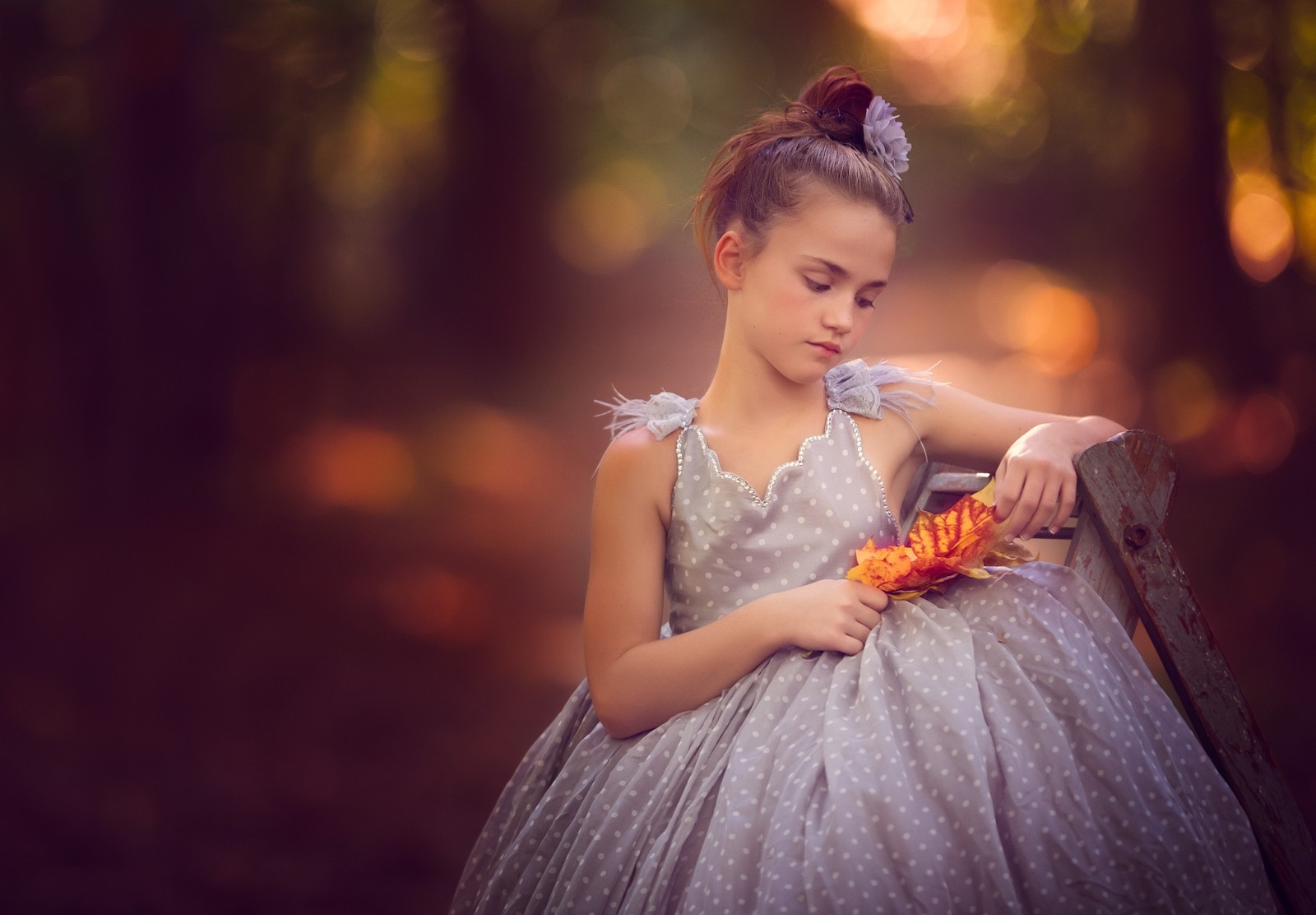 estado animico, bokeh, niña, hojas, vestir