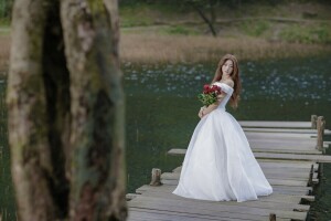 Bridge, girl, roses