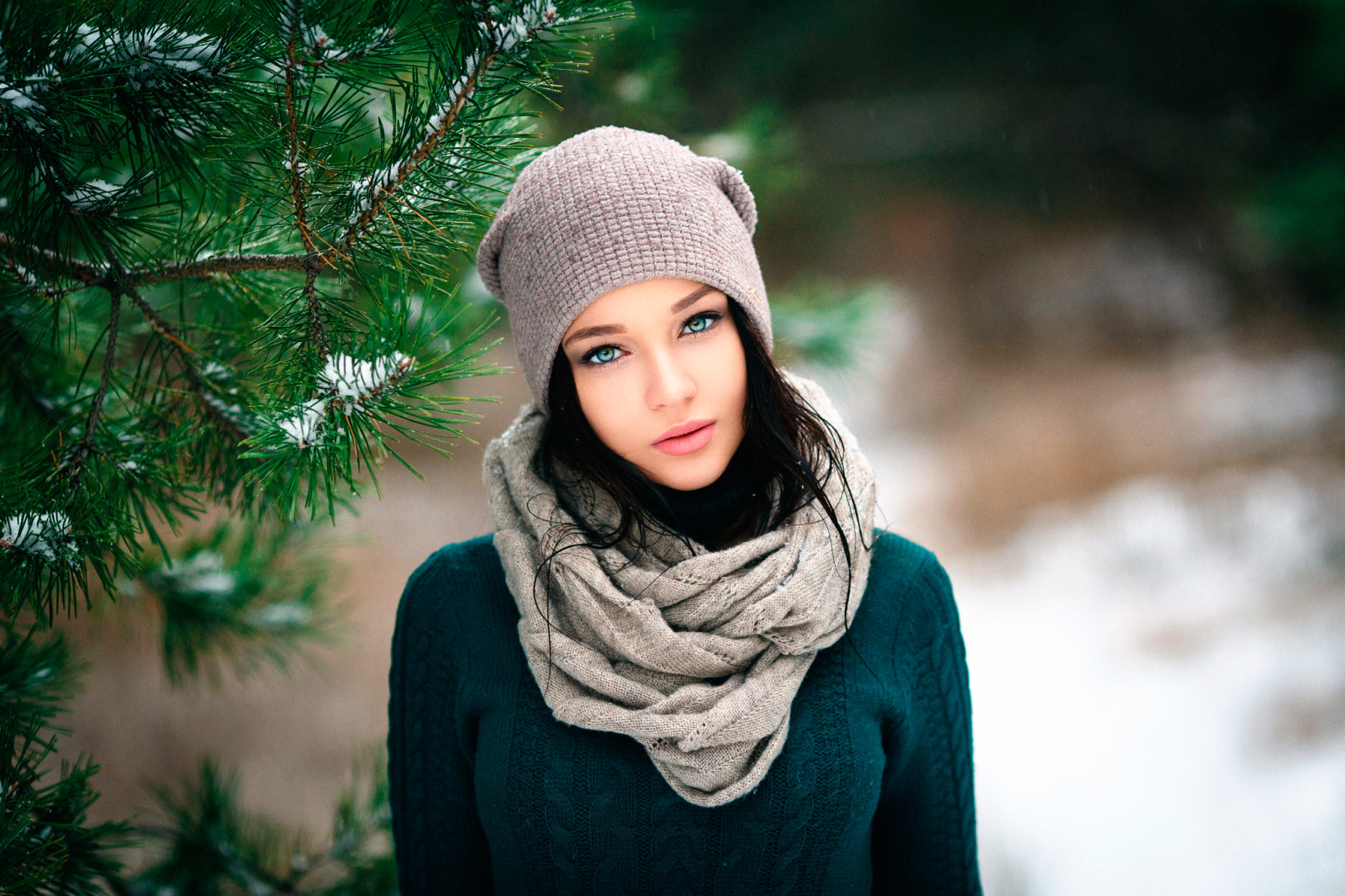 gorra, Denis Petrov, Angelina Petrova, la belleza, Niña de invierno