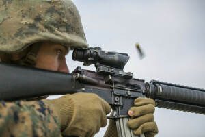 Heer, Soldaten, Waffen