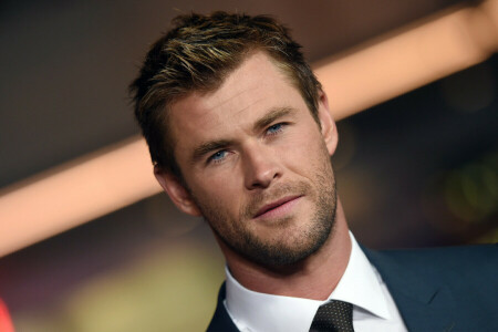 actor, bokeh, Chris Hemsworth, costume, portrait