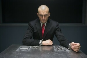 kostyme, Hitman: Agent 47, Morder, Rupert Friend