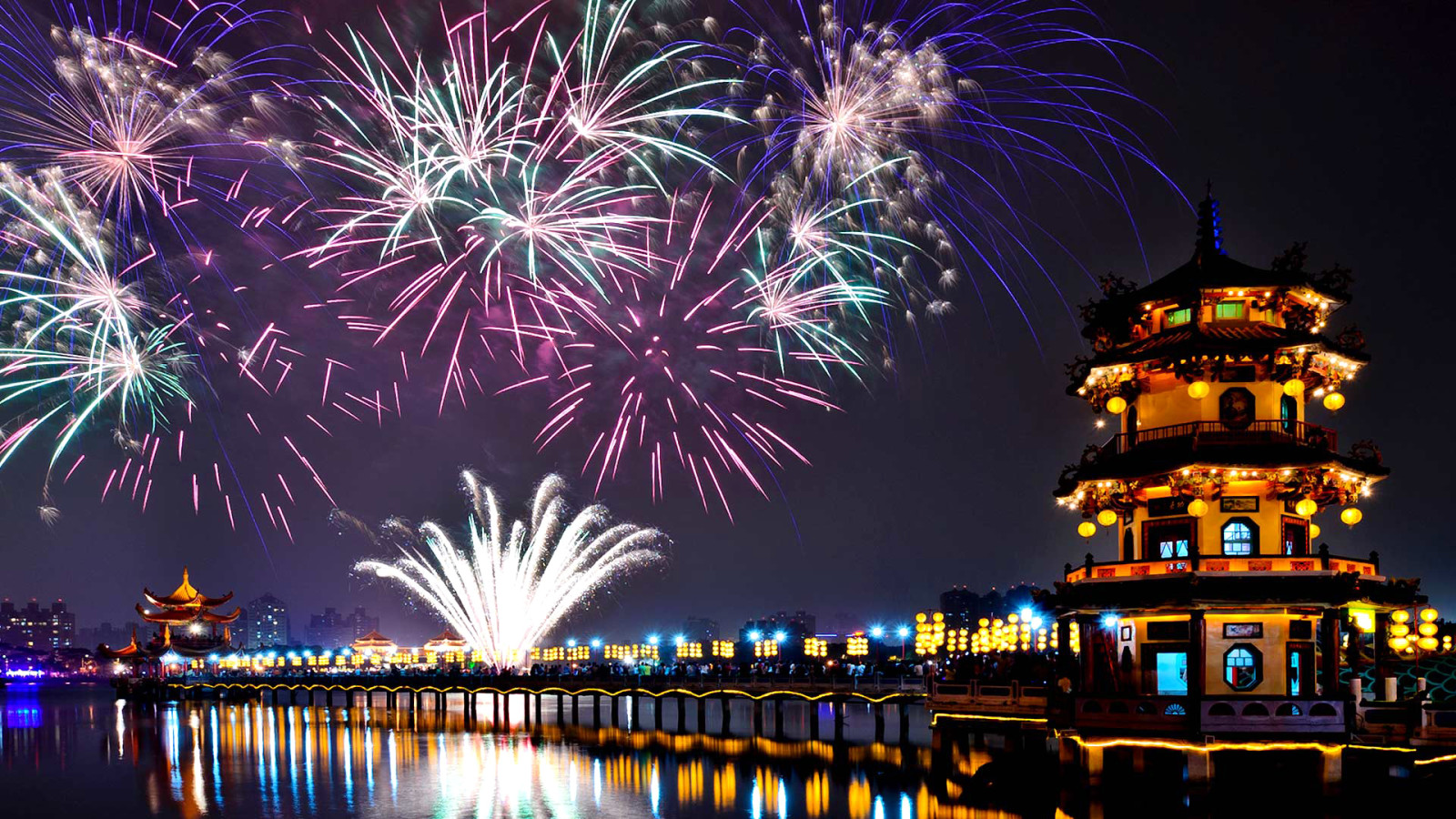 Año nuevo, Taiwán, fuegos artificiales, saludo, Kaohsiung, Lotus Lake