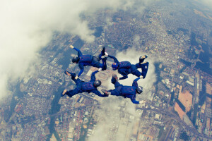 4-way FS, σύννεφα, σχηματισμό skydiving, κράνος, Αλεξίπτωτο, πτωση με αλεξιπτωτο, ιστιοπλόοι, η πόλη