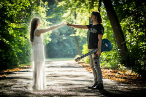 Fantasma, niña, guitarra, masculino