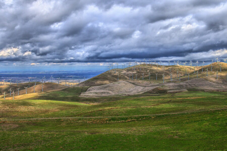 nubes, generador, césped, molino, montañas, mar, el cielo