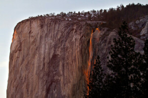 CA, luzes, Montanha, Rocha, pôr do sol, árvores, EUA, cascata