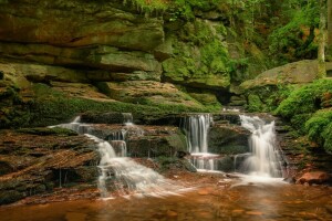 Baden-Wurtemberg, cascada, Alemania, Cala de Monbach, Valle de Monbach, musgo, Río Manbah, piedras