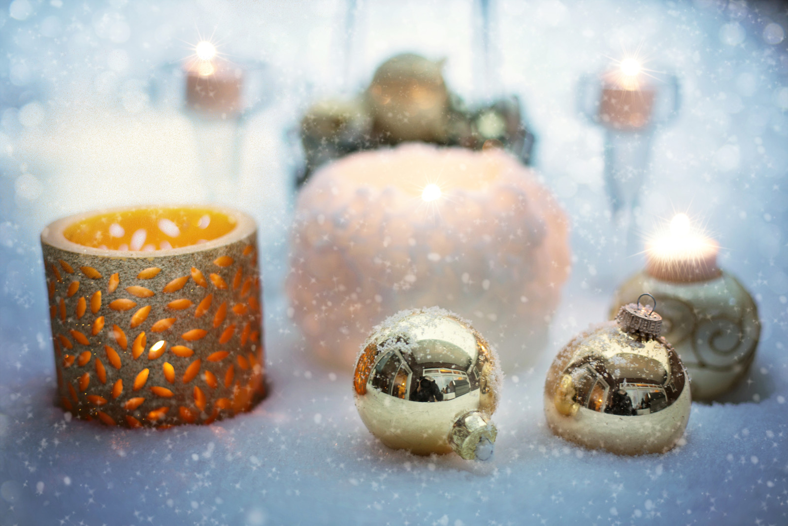 nieve, pelotas, Año nuevo, decoración, bokeh, fiesta, juguetes, velas