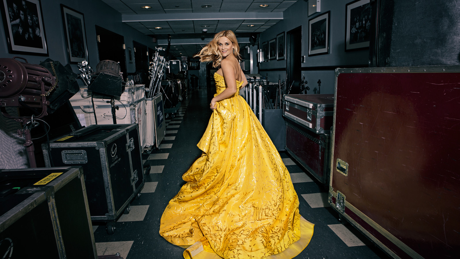 look, BEAUTY, blonde, yellow, model, hairstyle, actress, dress